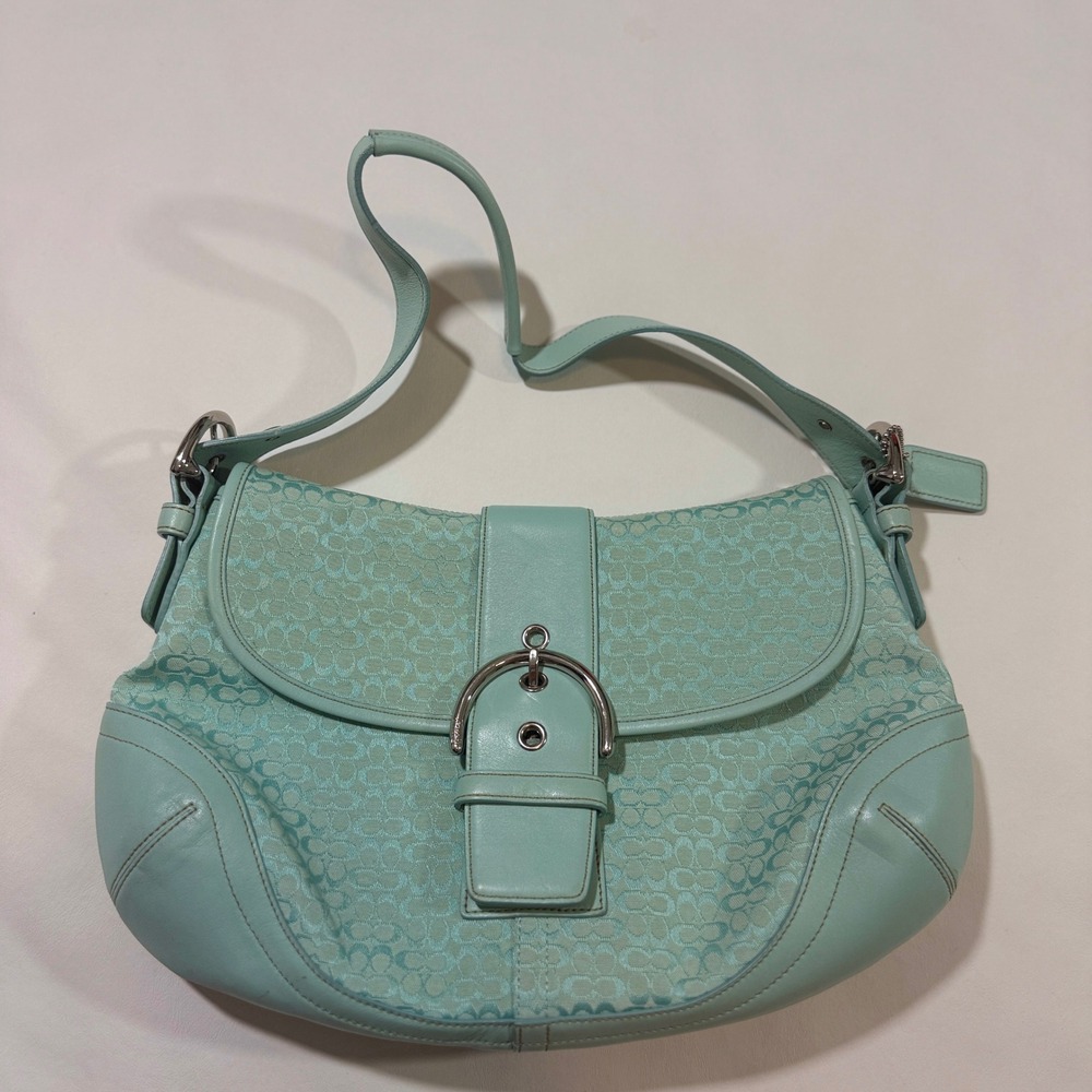 Vintage Y2K Coach Soho Signature C Blue Jacquard Leather Shoulder Bag Buckle